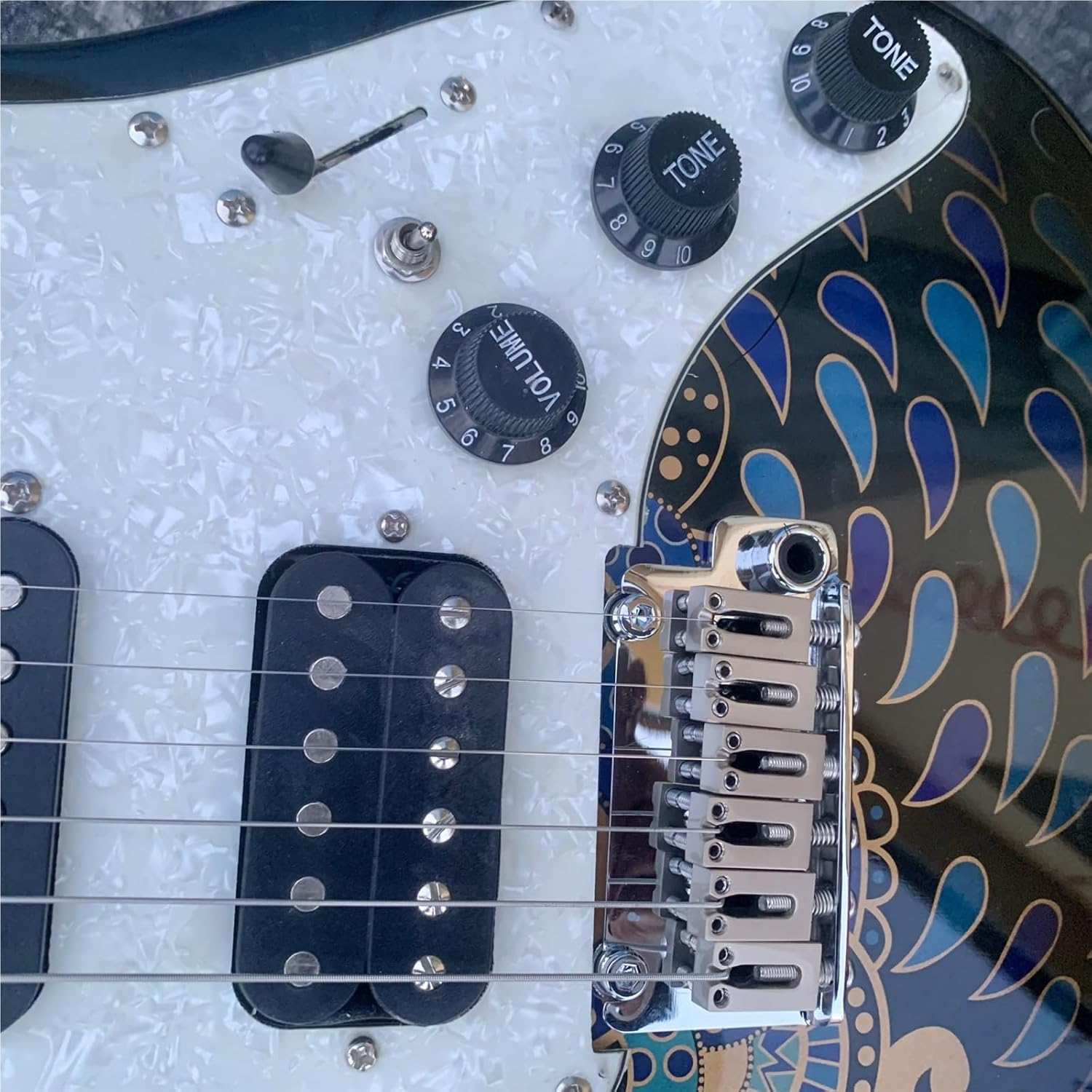 島村楽器 エリス Eris. エレキギター SSHピックアップ コイルタップ